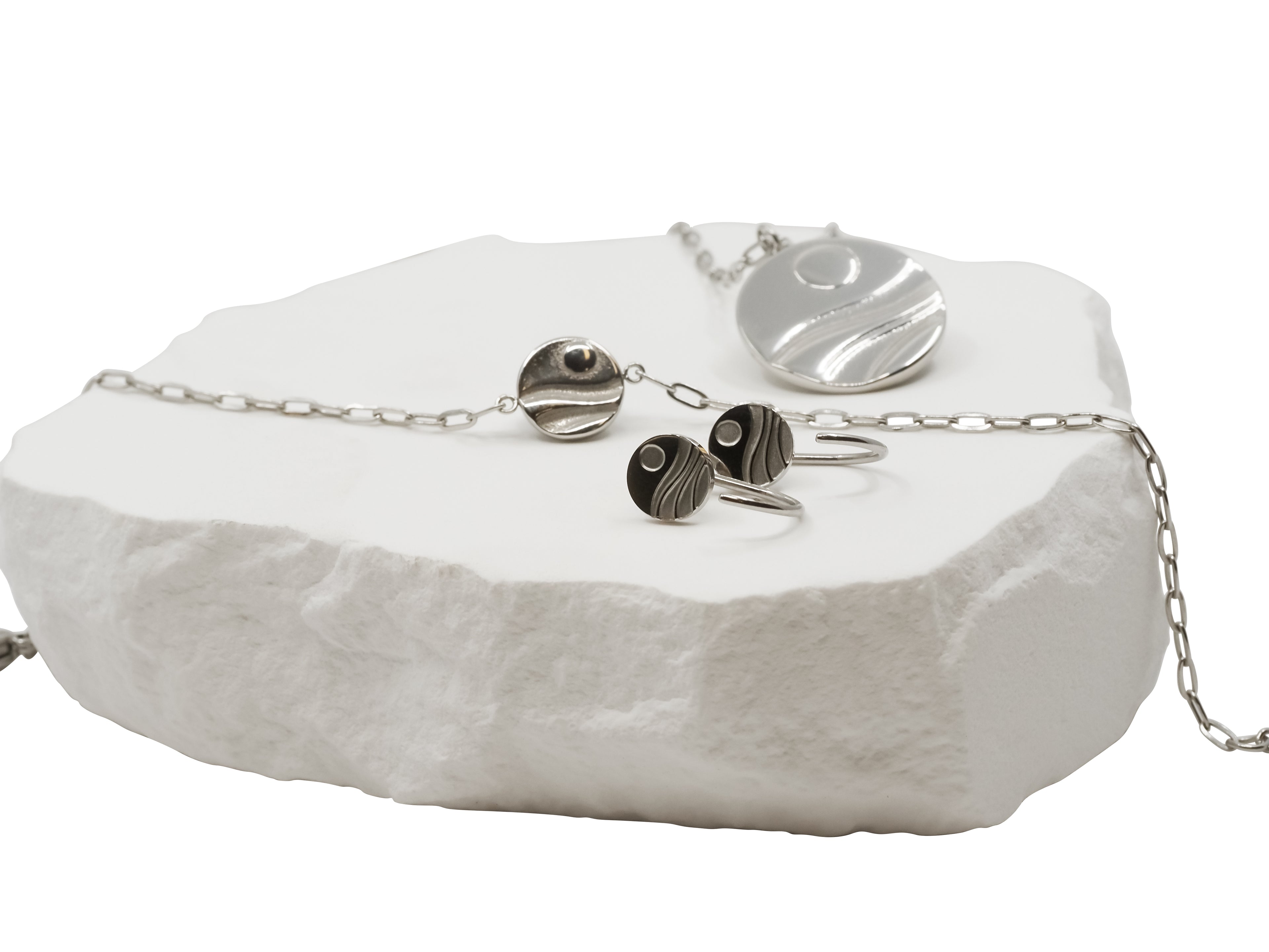 Spring Tide Bracelet